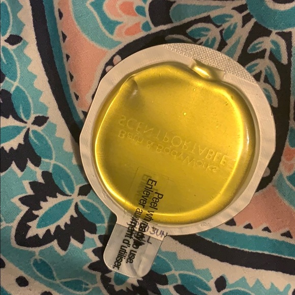 Bath and body works bundle! - Picture 4 of 4